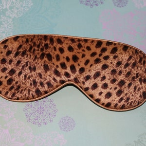 Sleeping mask animal print