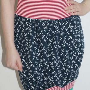 Pump skirt with darkblue anchors image 3