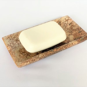 Soapdish made of Onyxmarble