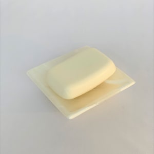 Soapdish made of Onyxmarble