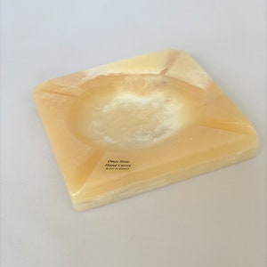 Ashtray made of onyx marble