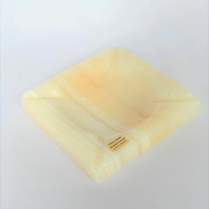 Ashtray made of onyx marble