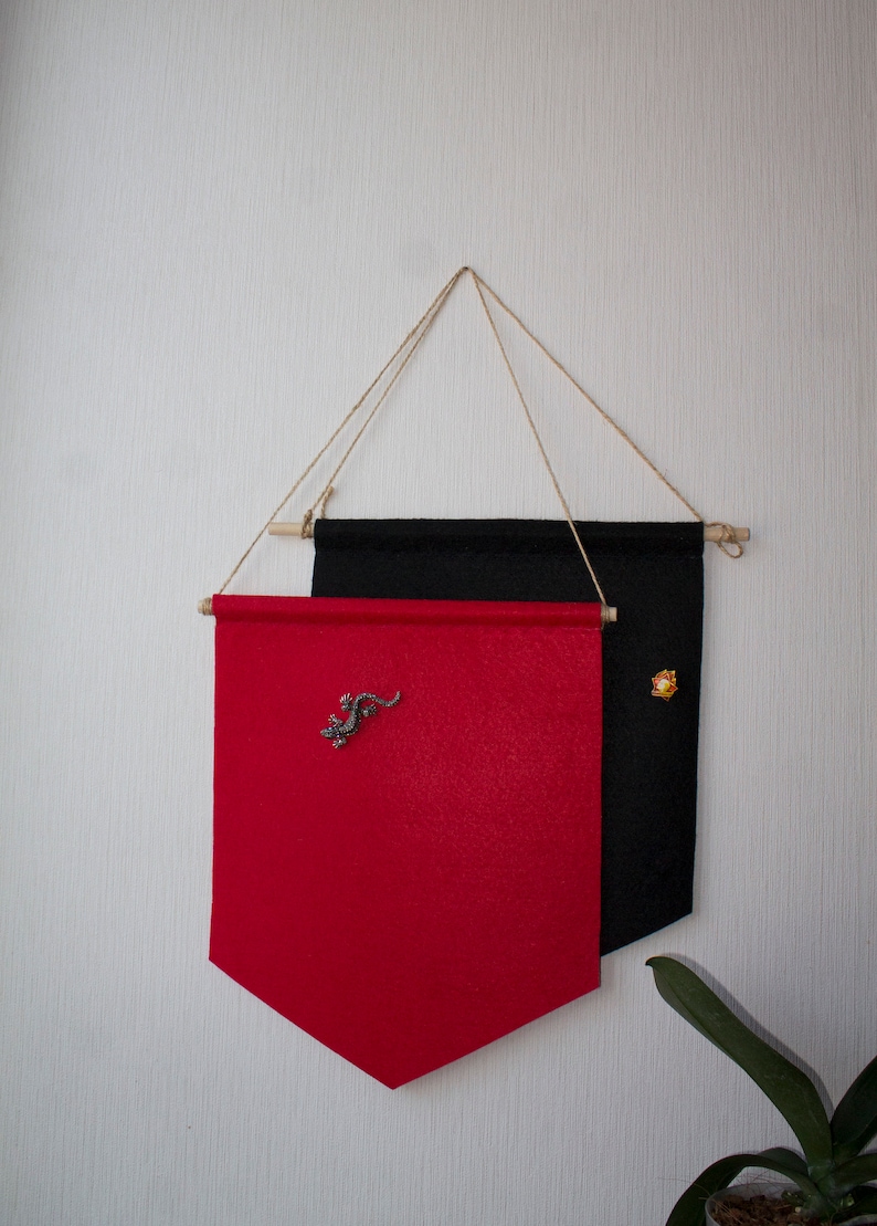 Enamel pin holder . Pin Display . Pin Collector . Felt Etsy