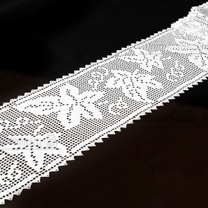 Table band "Weinlaub", autumn collection, DIY crochet instructions German, counted pattern with filet crochet repeat