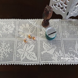 Table runner 4 seasons, DIY instructions with counted pattern for filet crochet, instant download,