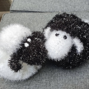 Shower pompom sheep, bath sponge, dish sponge, shower sponge, scrub, pompom, wellness, crochet pattern in English and German, DIY