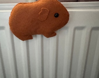 Guinea pig felt fridge magnet- guinea pig- guinea pig home decor- guinea pig present