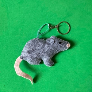 Rat keyrings New grey