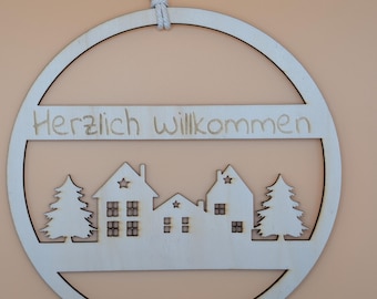 Türkranz aus Holz - Herzlich Willkommen mit Häuser- bis 240 mm Nachhaltiges Türschild zum Verzieren und verschenken Holzring Haus