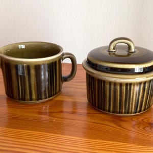 Arabia Finland Kosmos Sugar Bowl With Lid and Creamer Hand Painted Vintage Stoneware Ceramic by Gunvor Olin-Grönqvist