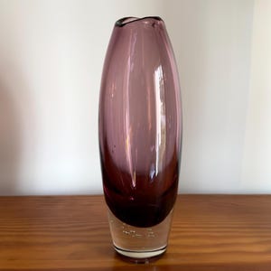 Riihimäen Lasi Nimipäivä Vase Rare Vintage Lilac Design Glass by Aimo Okkolin Finland