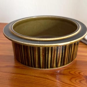 Arabia Finland Kosmos Rimmed Small Casserole Bowl Hand Painted Vintage Stoneware Ceramic by Gunvor Olin-Grönqvist