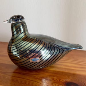 Oiva Toikka Bird: A Large KIVITASKU (wheatear), Made by Nuutajärvi