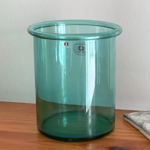 Nuutajärvi Finland Juno Vase Jar Large Vintage Green Design Glass by Markku Salo
