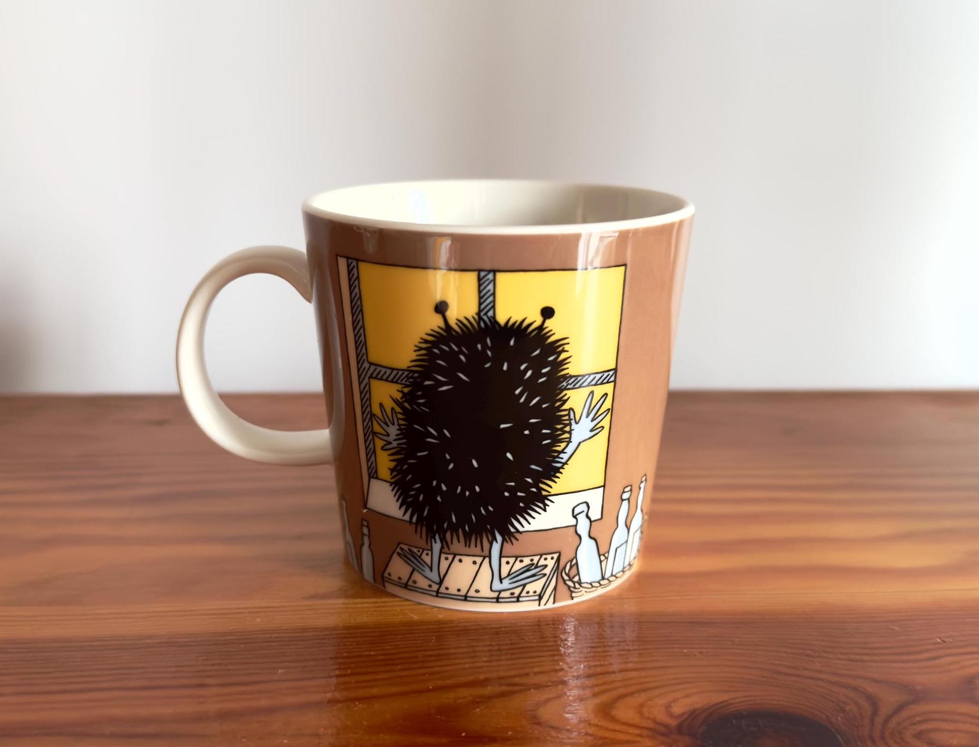 Arabia Finland Moomin Mug Stinky in Action (haisuli Vauhdissa 