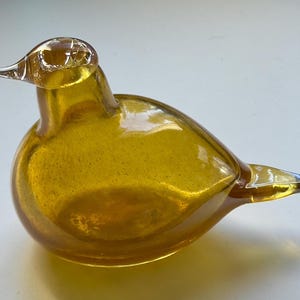 Oiva Toikka Little Tern (Tirri) Glass Bird Yellow Golden Art Glass Bird by Iittala Nuutajärvi Finland