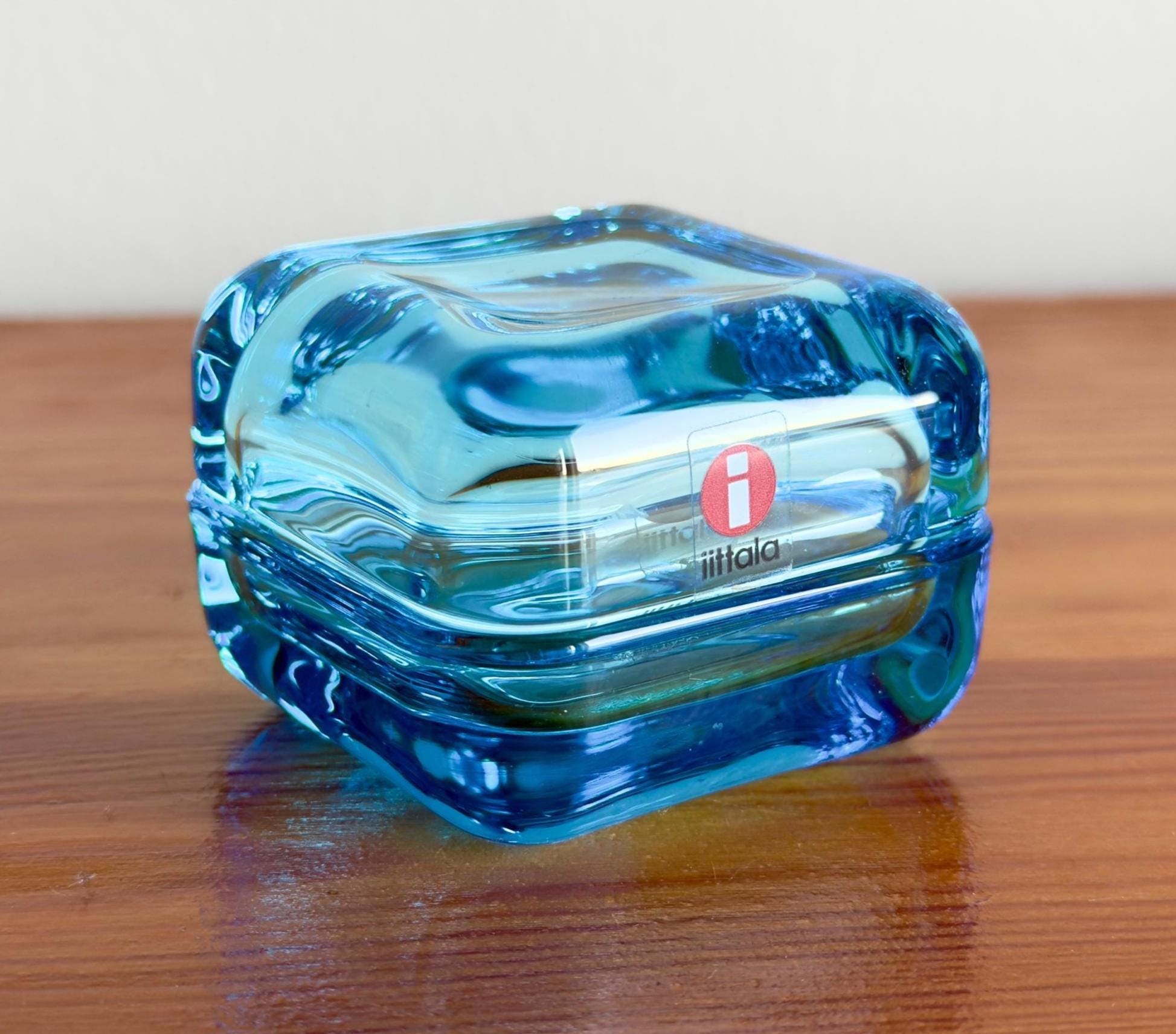 小物入れ Ittala Vitrini Iittala Finland Vitriini Small Jewelry Glass Box Light Blue