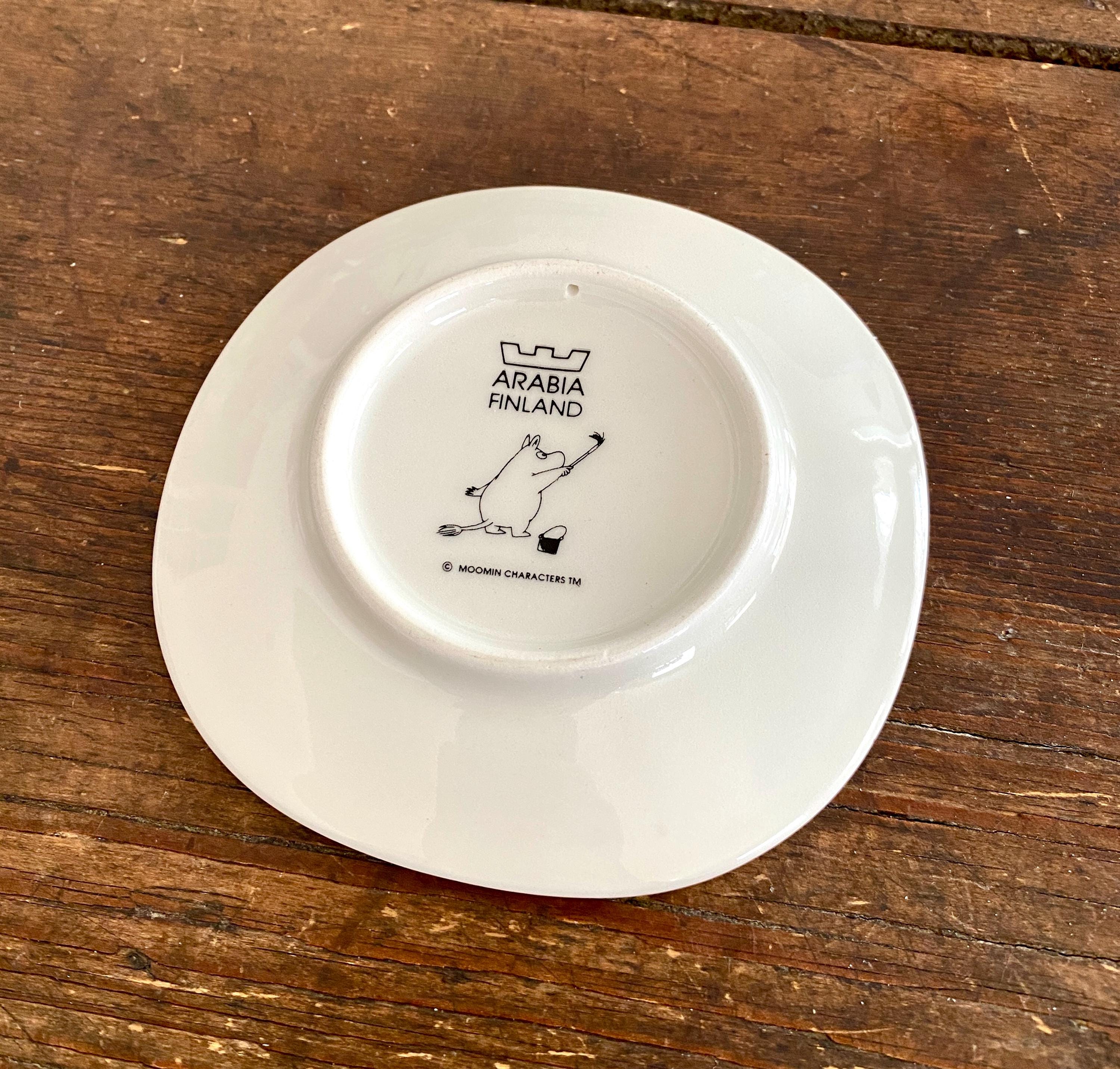 Arabia Finland Moomin Wall Plate Skijump (hyppymäessä) Vintage