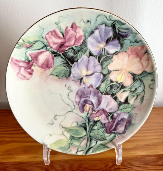 Arabia Finland Royal Rose Wall Plate Number 2 Romantic Garden