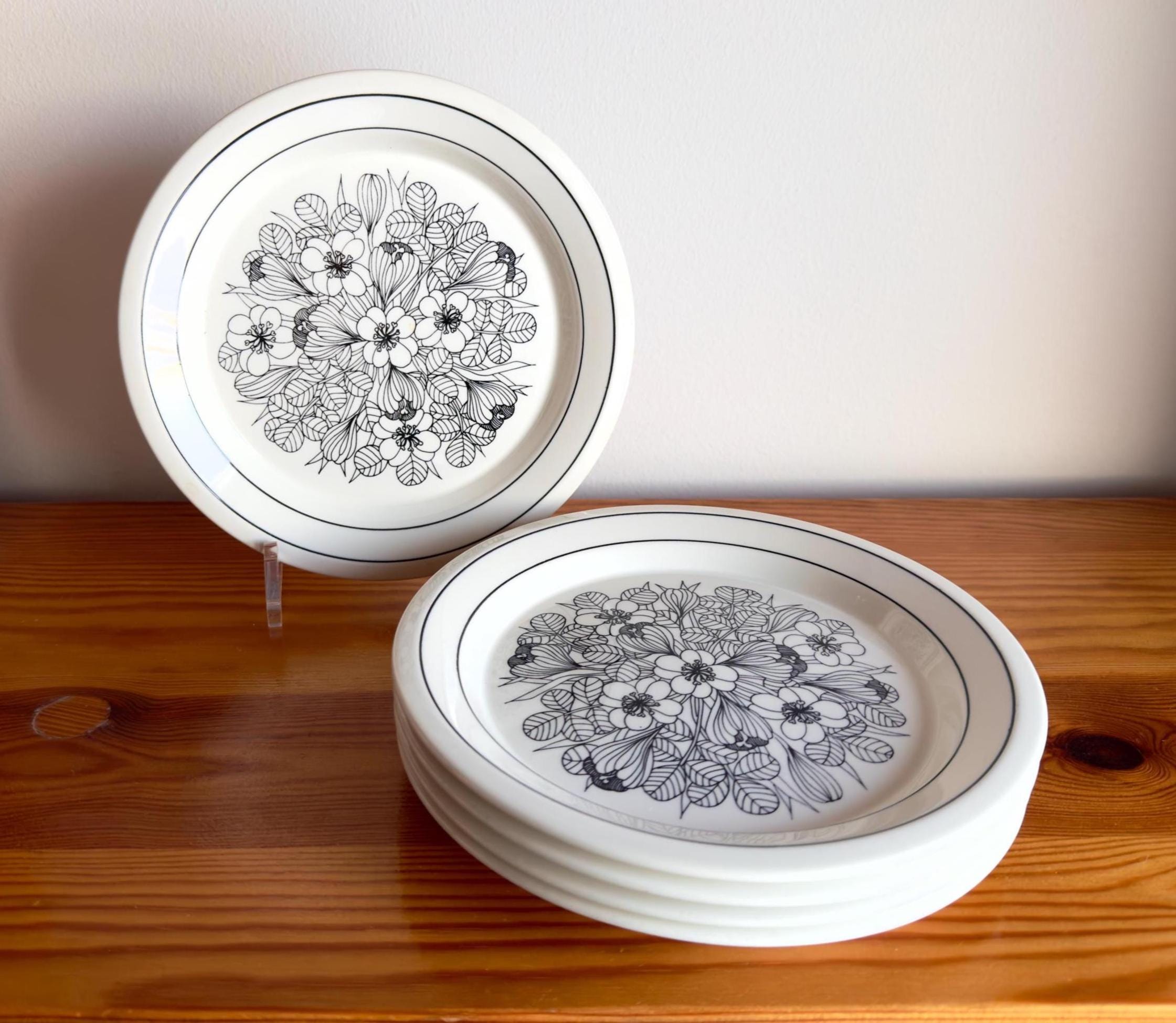 Arabia Finland Flora Plate - Etsy