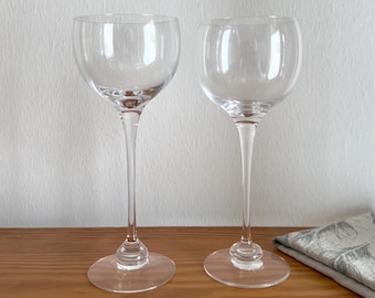 Nuutajärvi Aurora Red Wine Glasses 4 pcs Elegant Design Glasses in 