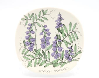 Arabia Finland Botanica Wall Plate Boreal Vetch Vicia Cracca (Hiirenvirna) Vintage Collectible Ceramics by Esteri Tomula Finland