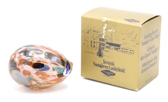 Nuutajärvi Finland Little Glass Egg Art Glass Piece With