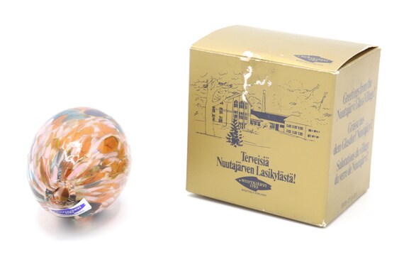 Nuutajärvi Finland Little Glass Egg Art Glass Piece With