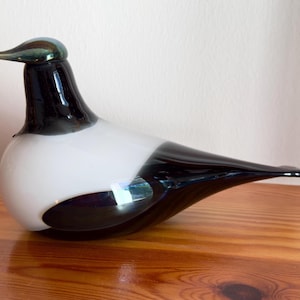 Oiva Toikka Magpie (Harakka) Glass Bird Rare 1980s Elegant Design Art Glass by Nuutajärvi Finland