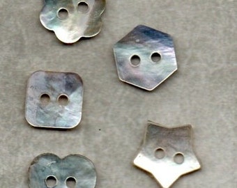 Mother of pearl button, 5 pieces