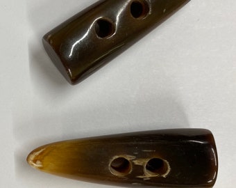 Toggle made of real horn, 2 pieces