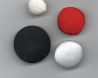 5 boutons en tissu recouverts de satin