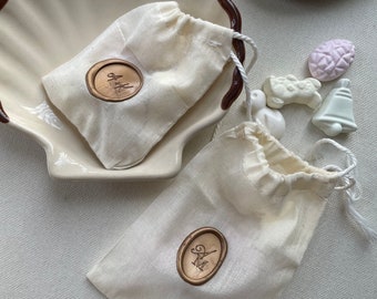 Empty Cotton bags with custom wax seals/ rice cotton bags/dragees bags for weeding and baptism