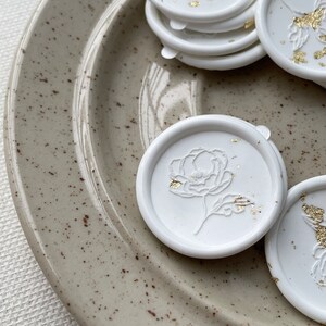 Coquelicot en fleurs autocollant en cire avec flocons d'or, de cuivre ou d'argent