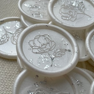 Blooming poppy Self Adhesive wax seal with gold, copper or silver flakes 画像 4