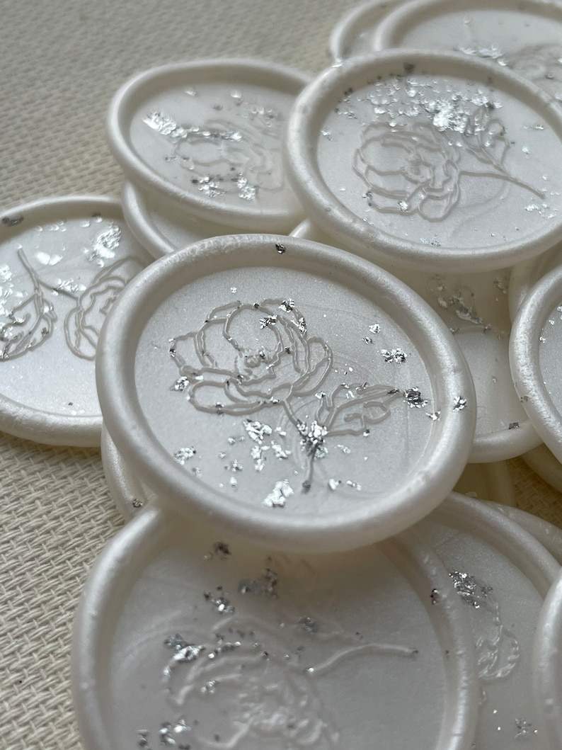Blooming poppy Self Adhesive wax seal with gold, copper or silver flakes 画像 4