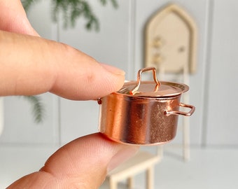 Gnome cooking pot with lid miniature in bronze, Advent calendar filling, Christmas gnome kitchen, gnome door accessories, children's Christmas