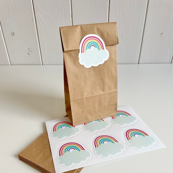 Regenbogen Kindergeburtstag Geschenktüten, Braun Kraftpapier Tüten mit Regenbogen Aufkleber zum verpacken von Süßigkeiten, Party Mitgebsel