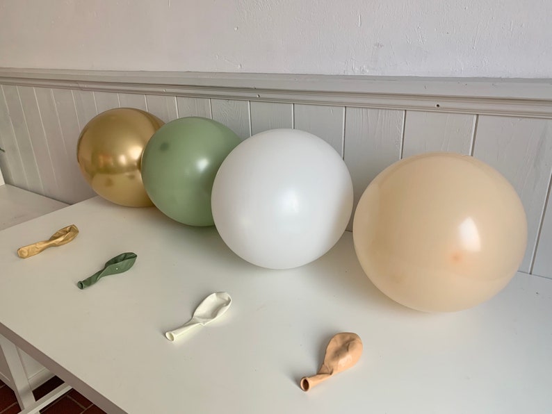 Party Luftballons, Gold Beige, Weiß Sage Grün Ballons für JGA Deko, Geburtstagsdeko, Luftballons für Taufe, Babyparty, Erster Geburtstag Bild 7