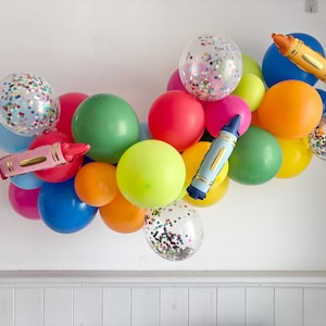 Colorful balloon garland for starting school, schoolchild balloons, back-to-school decoration, DIY rainbow balloon arch, school balloon chain