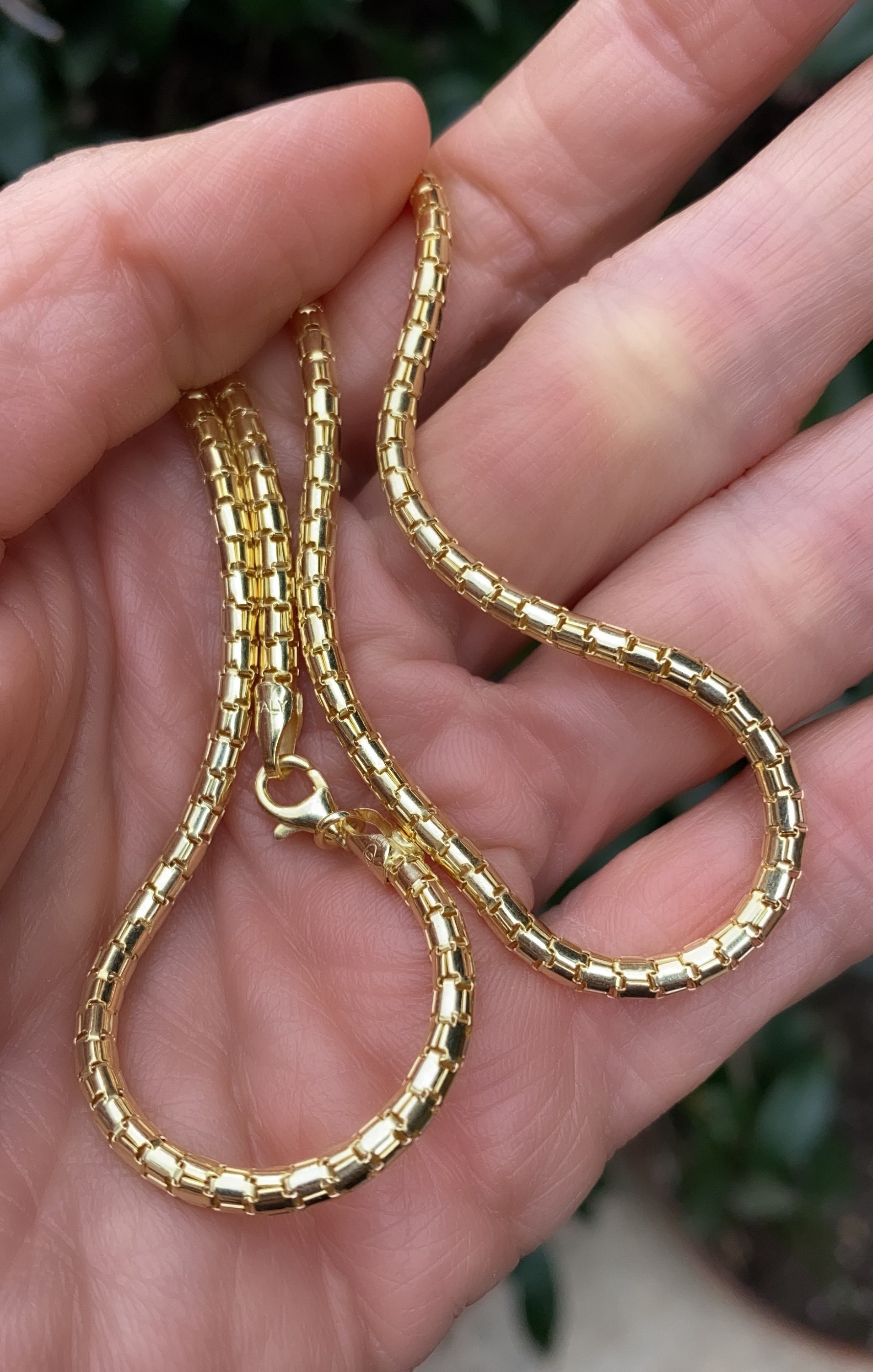 Omega Chain Cylindrical Link Bead Chain 