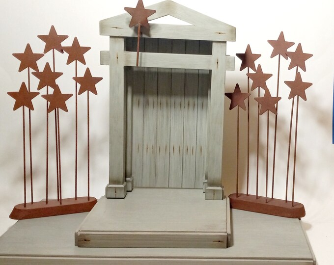 Willow Tree Nativity Creche With Two Metal Star Backdrop and Metal Star