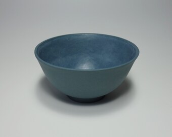 Porcelain bowl for cereals and desserts