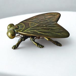 Vintage Cast Bronze Fly Ashtray – Rare Collectible, Retro Desk Decor