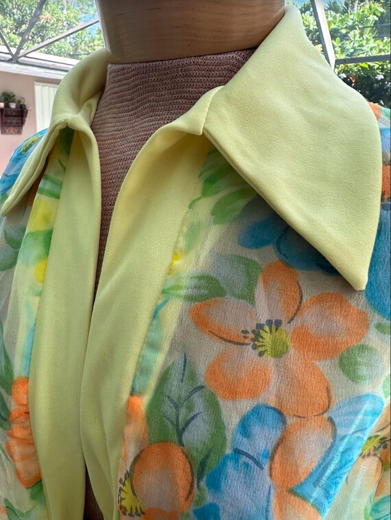 Vintage 1960 Sheer Flower Print Blouse Size S-M - image 3