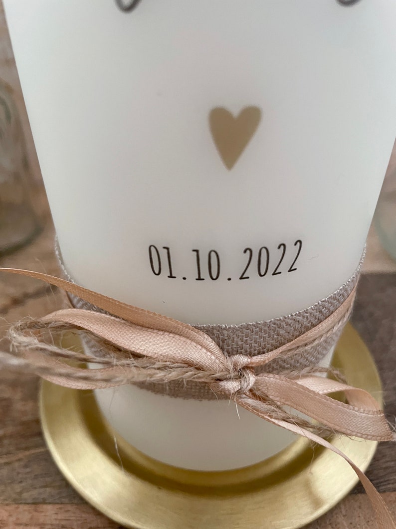 Wedding candle Katharina with mini heart gold minimalist simple calligraphy with jute & cord image 3