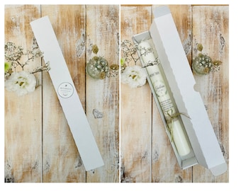 *Koko* witte kaarsenhouder voor communiekaarsen / doopkaarsen 40/4