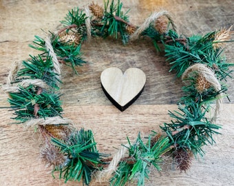 Tannenkranz * Lärche mit Jute * rustikal mit kleinen Tannenzapfen als Adventskranz Weihnachtskranz für Eure Kerze zum Advent Kerzenkranz