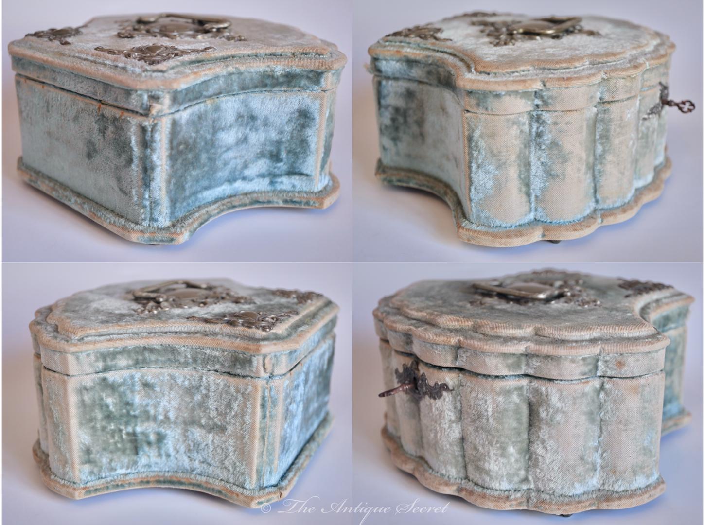 Victorian Scallop Shell Jewelry Box – Antique Tufted Silk Sewing Box - Etsy