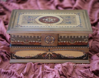 Gorgeous large antique Italian Sorrento jewelry box Renaissance style inlay work, beautiful ivory white tufted silk and mirror on two levels
